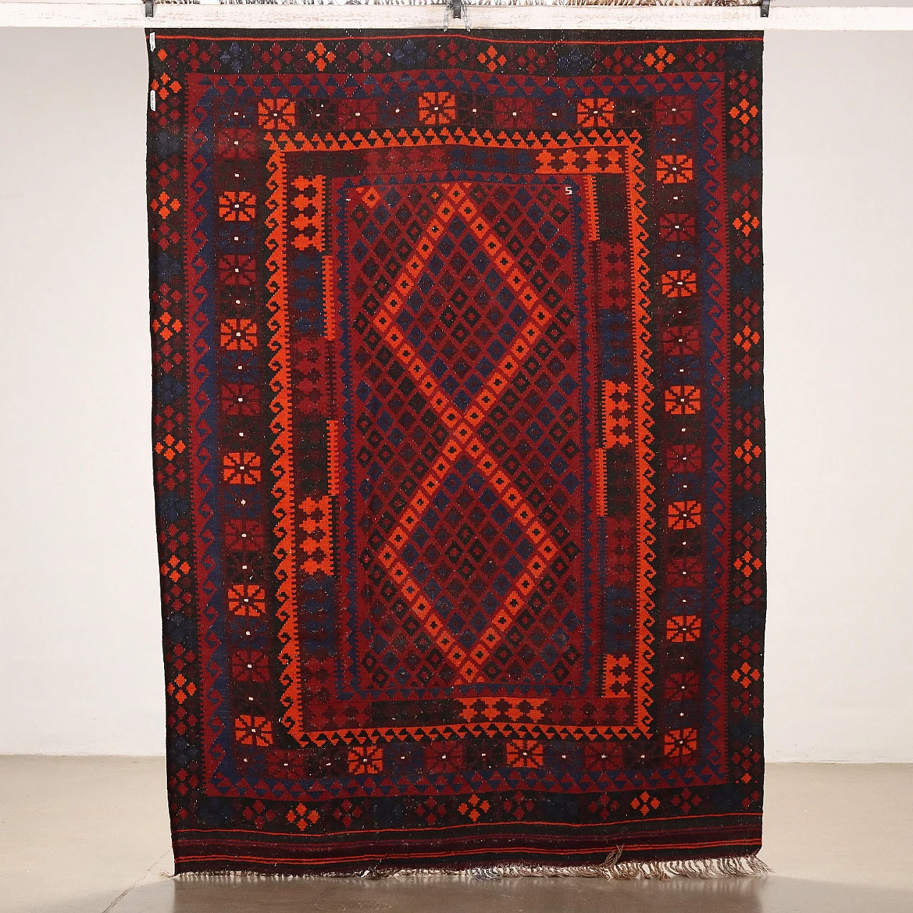 Hand-made red wool Kilim rug 7