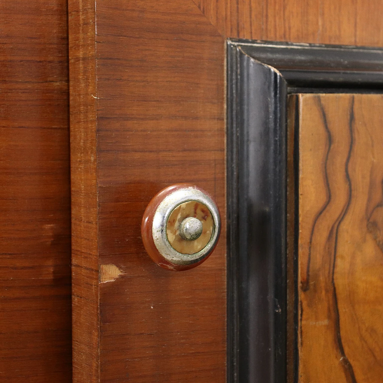 Walnut dressing table with mirror, 1930s 8