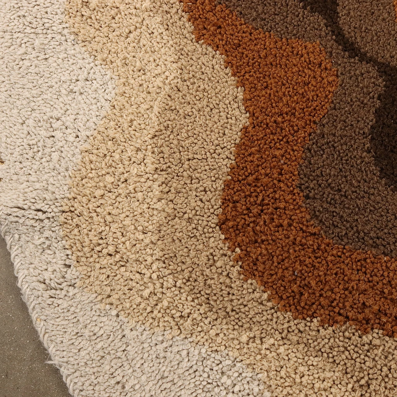 Tappeto rotondo in lana marrone e beige 4