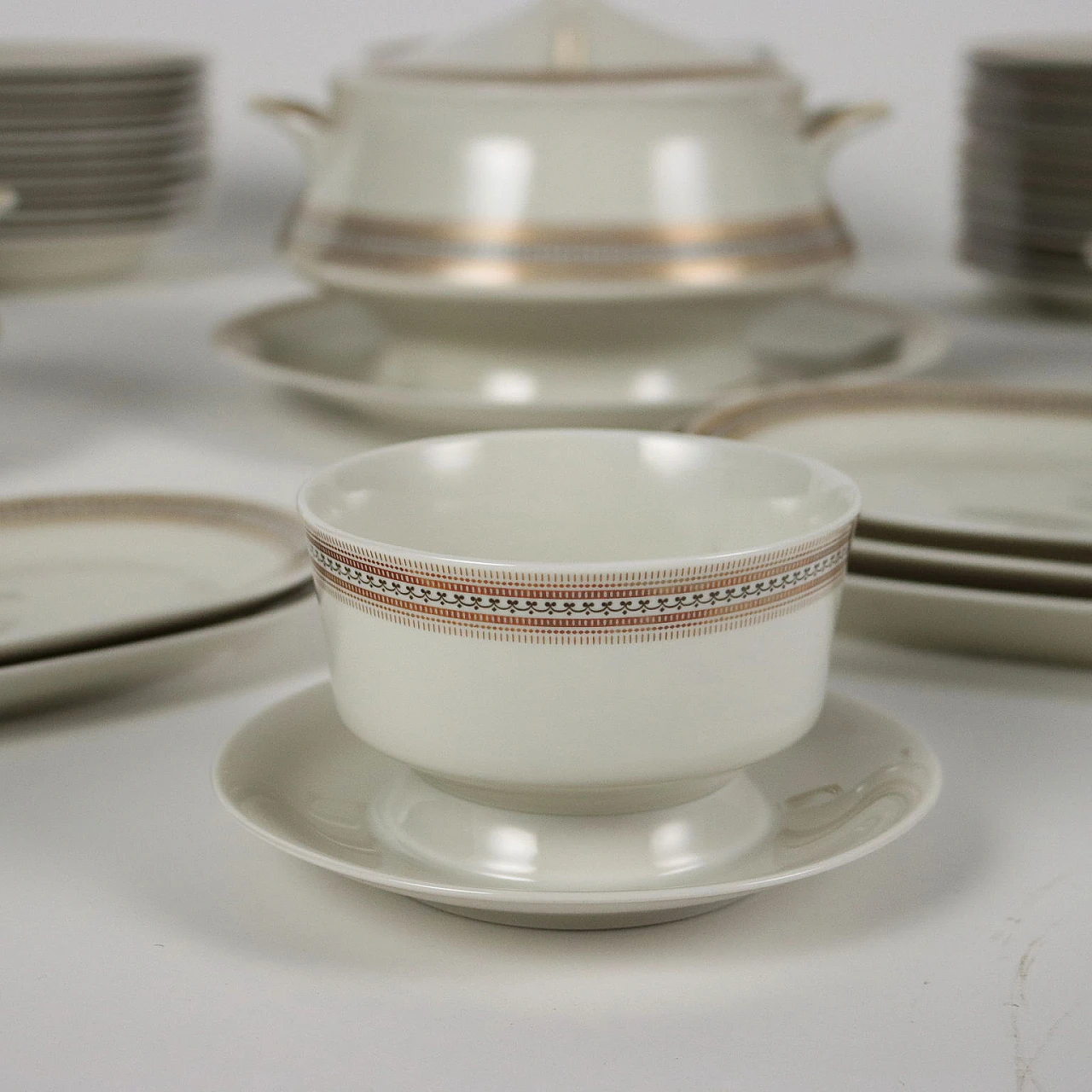 Porcelain tableware by Bavaria Johann Seltmann, 1950s 3