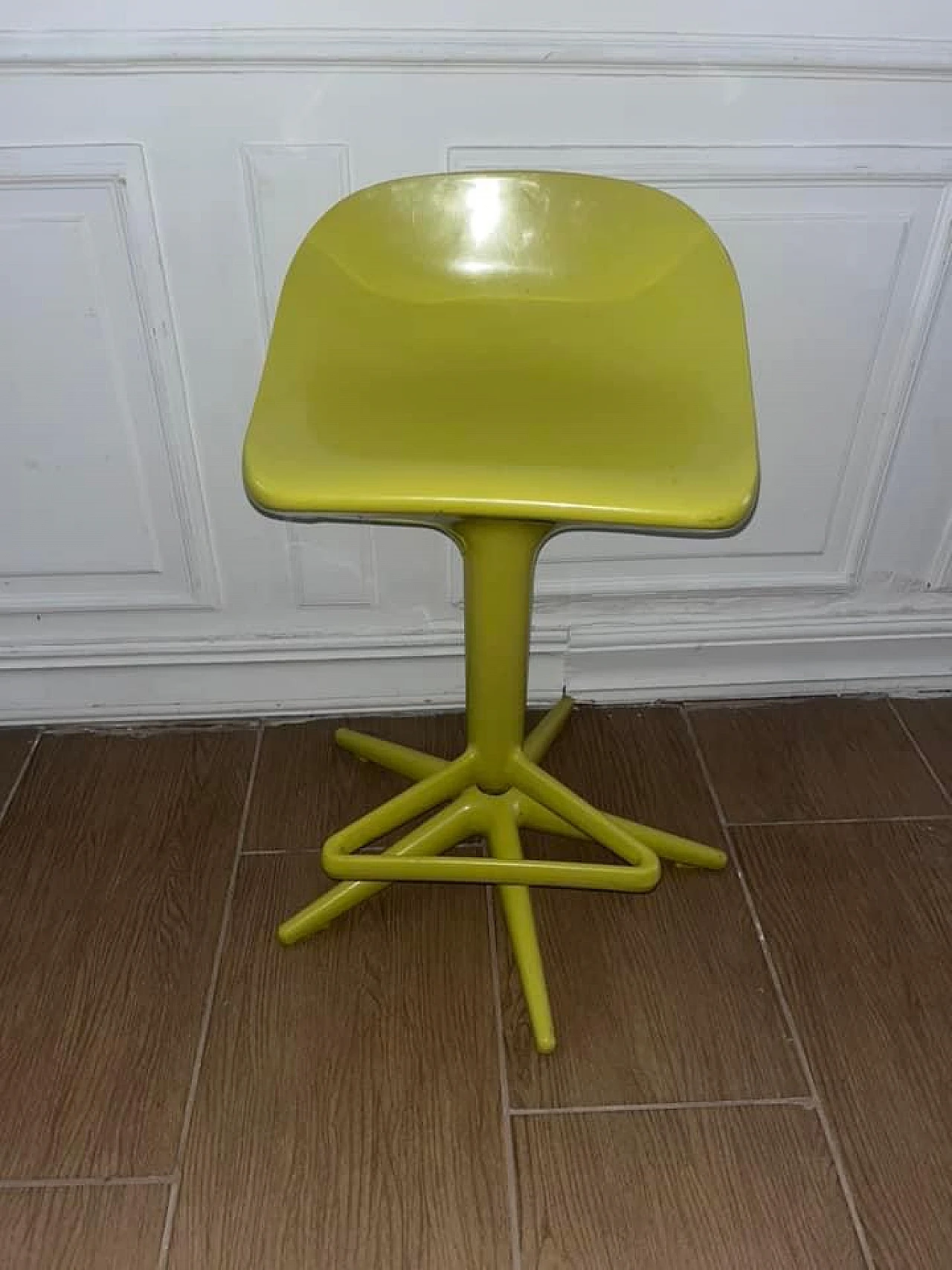 Green Spoon stool by Antonio Citterio for Kartell, 1960s 10
