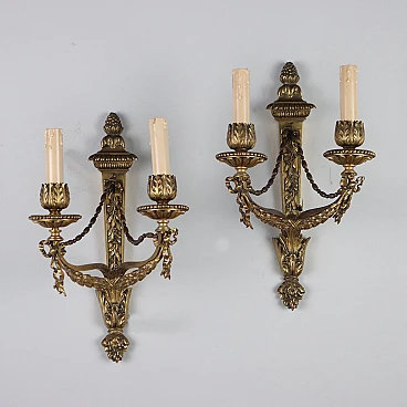 Coppia di Lampade da parete a due luci in bronzo dorato