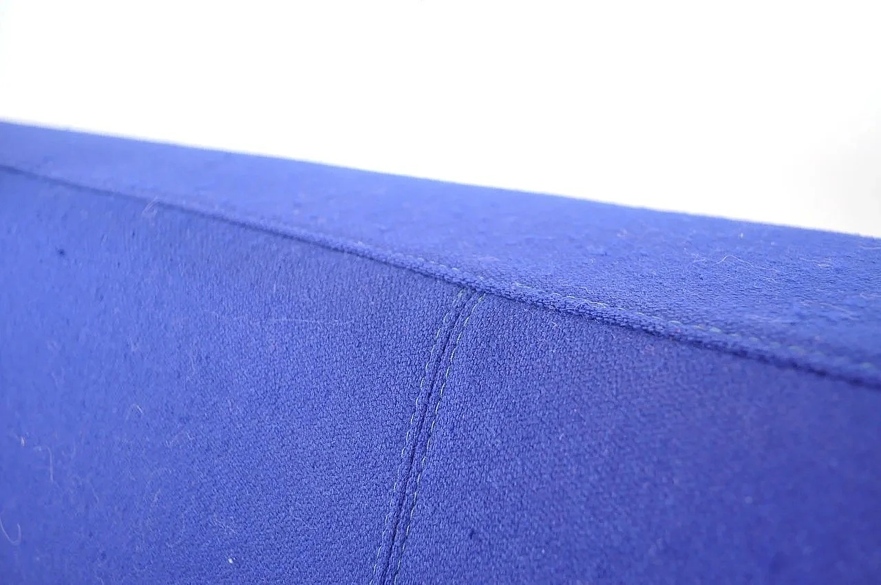 Lunar sofa bed by James Irvine for B&B Italia 9