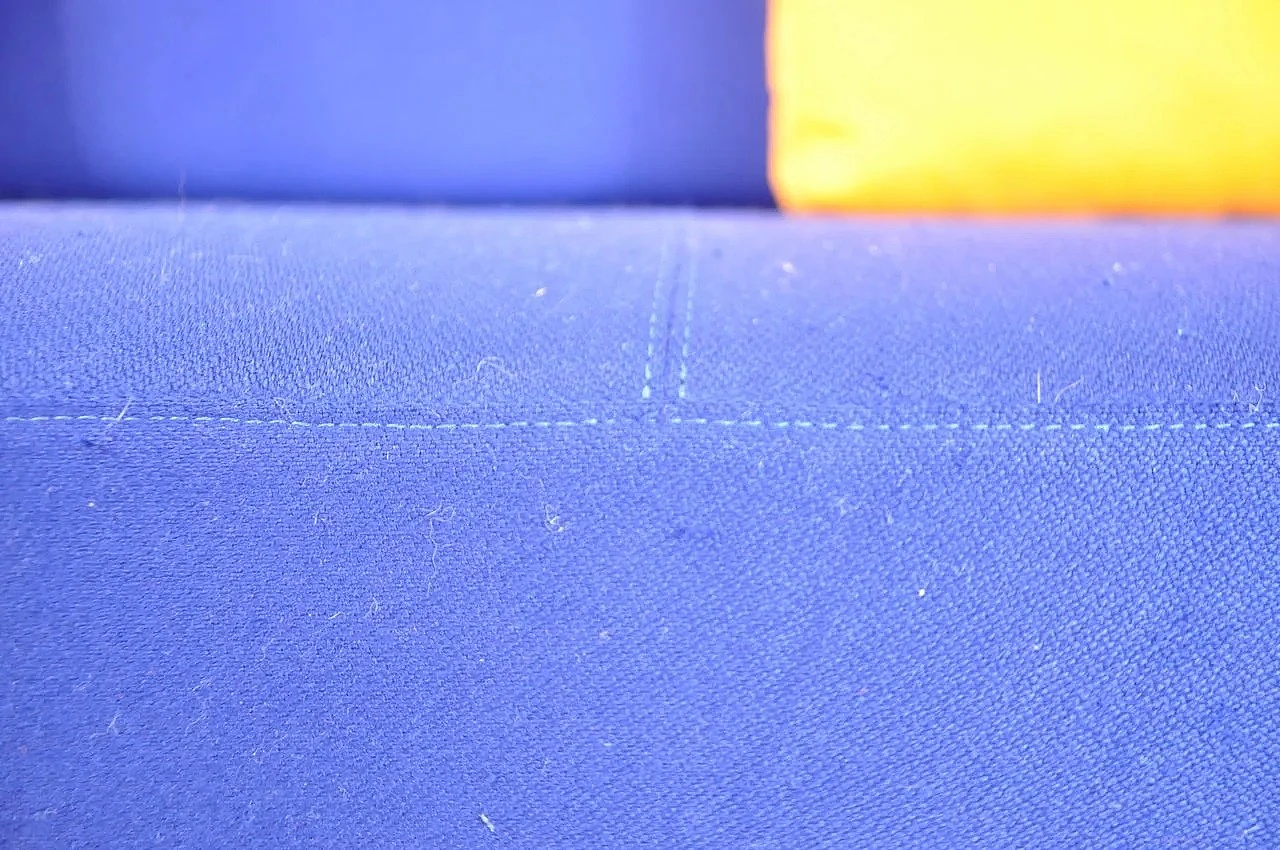 Lunar sofa bed by James Irvine for B&B Italia 12