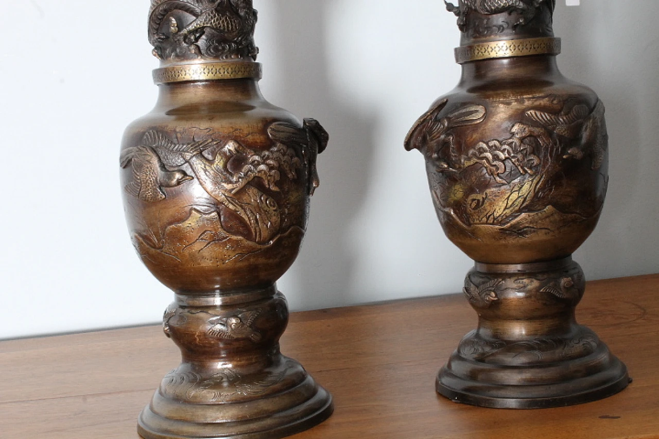 Pair of Japanese bronze vases, late 19th century 12