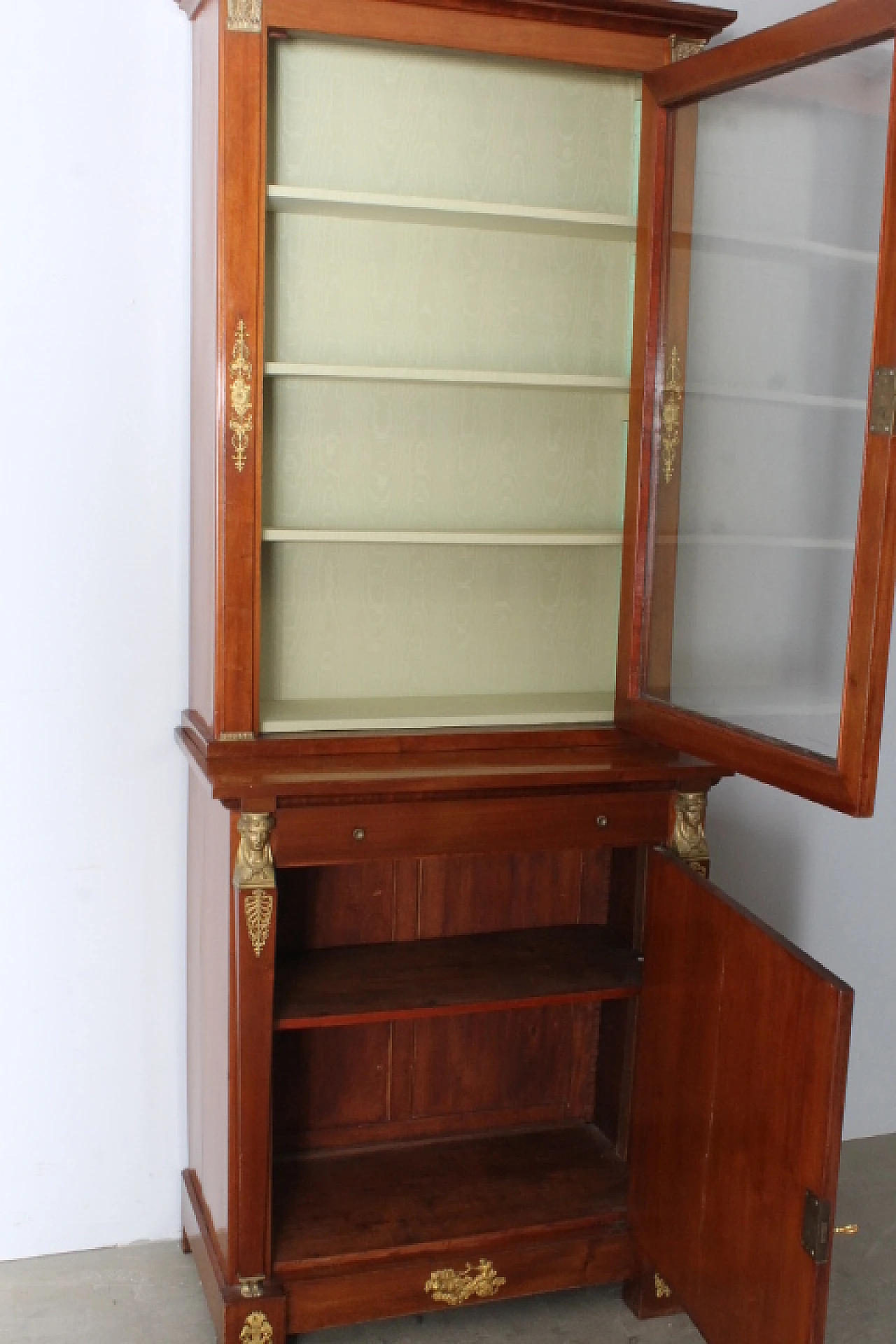 Empire-style mahogany and bronze display cabinet, early 20th century 2