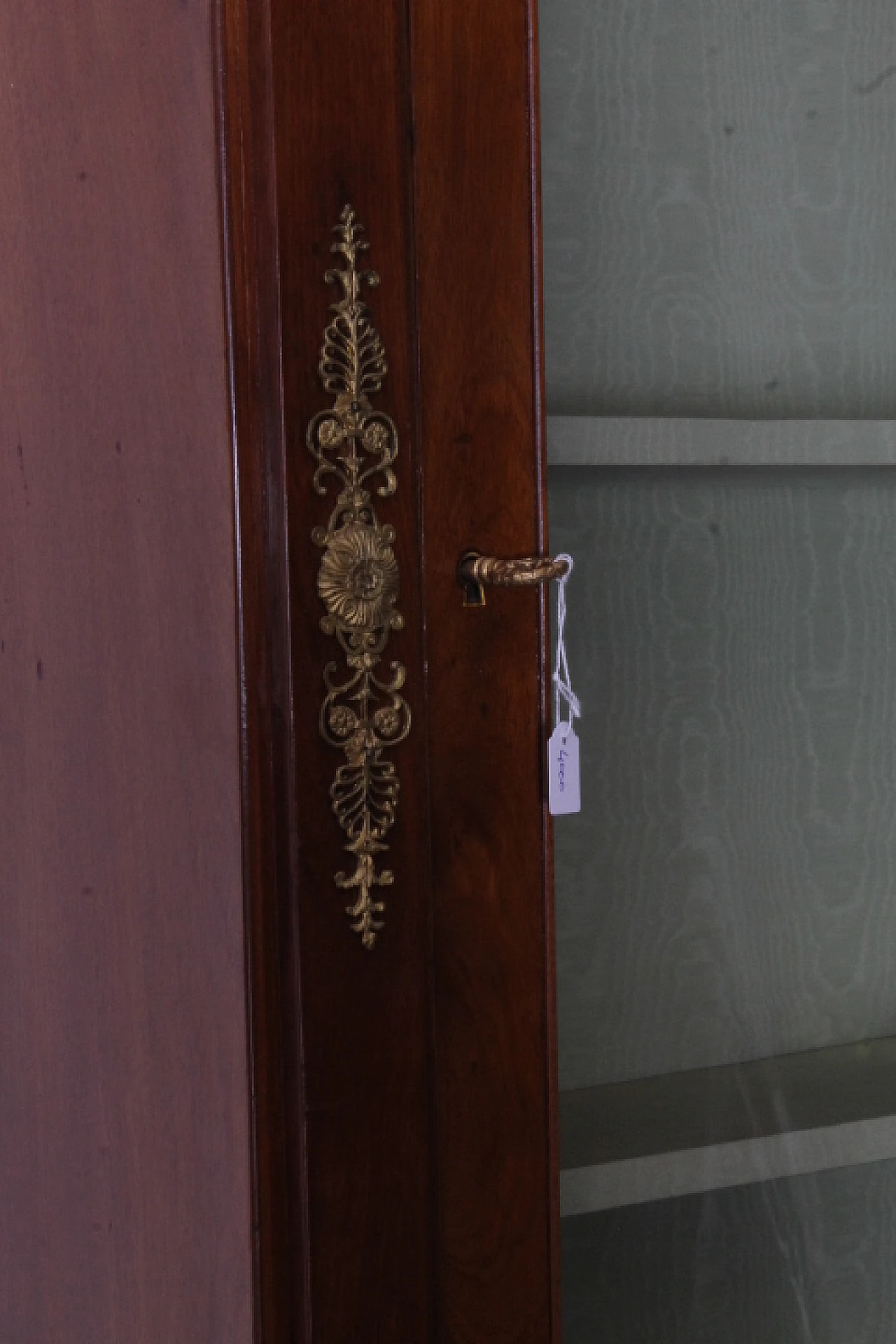 Empire-style mahogany and bronze display cabinet, early 20th century 5