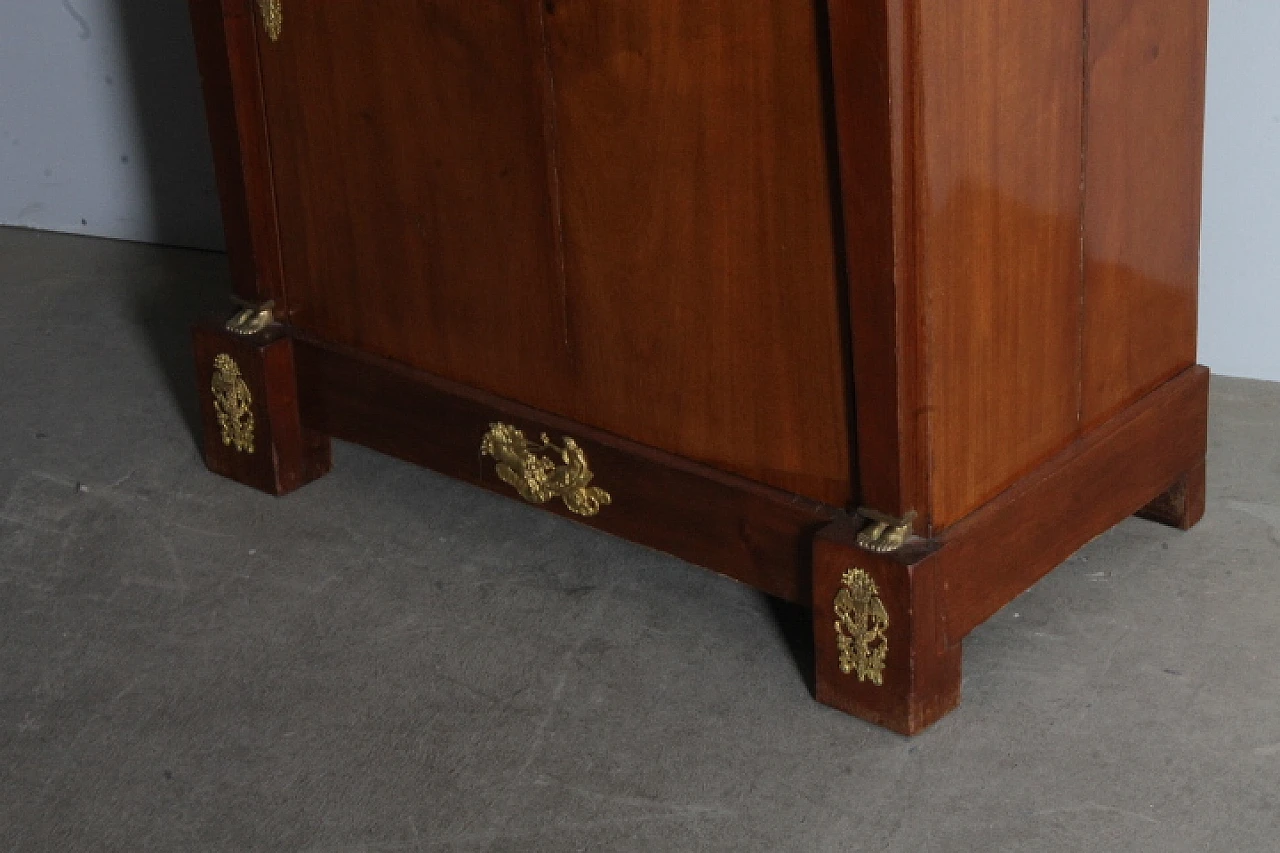 Empire-style mahogany and bronze display cabinet, early 20th century 10