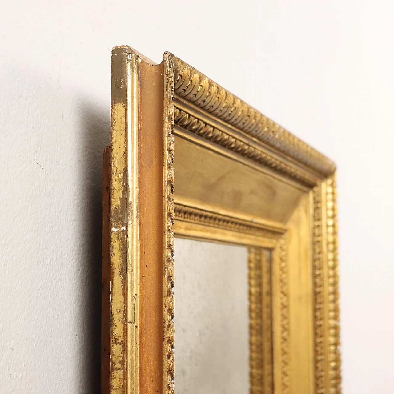 Antique style gilded mirror in carved and gilded wood, late 19th century Italy 7