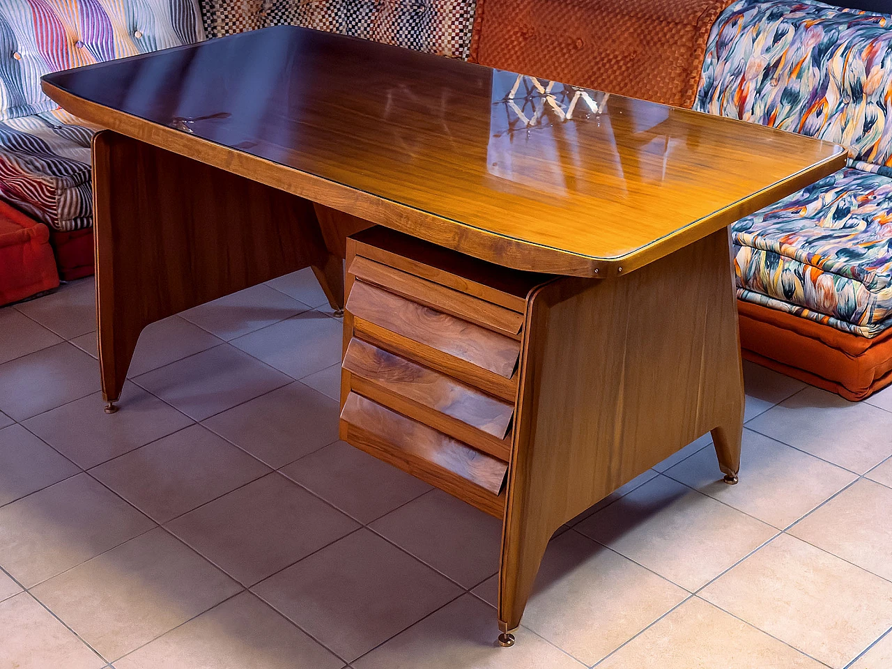 Teak and glass desk by Vittorio Dassi, 1950s 8