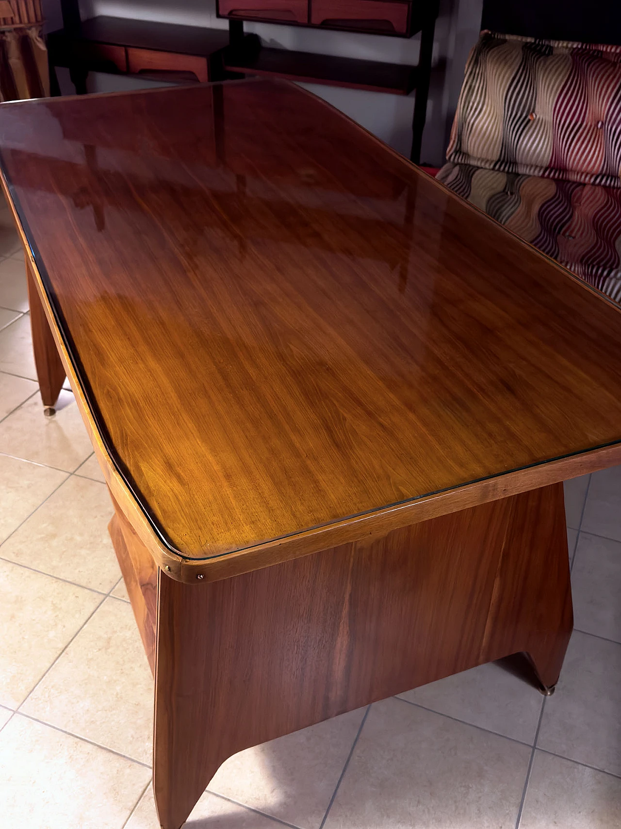 Teak and glass desk by Vittorio Dassi, 1950s 10