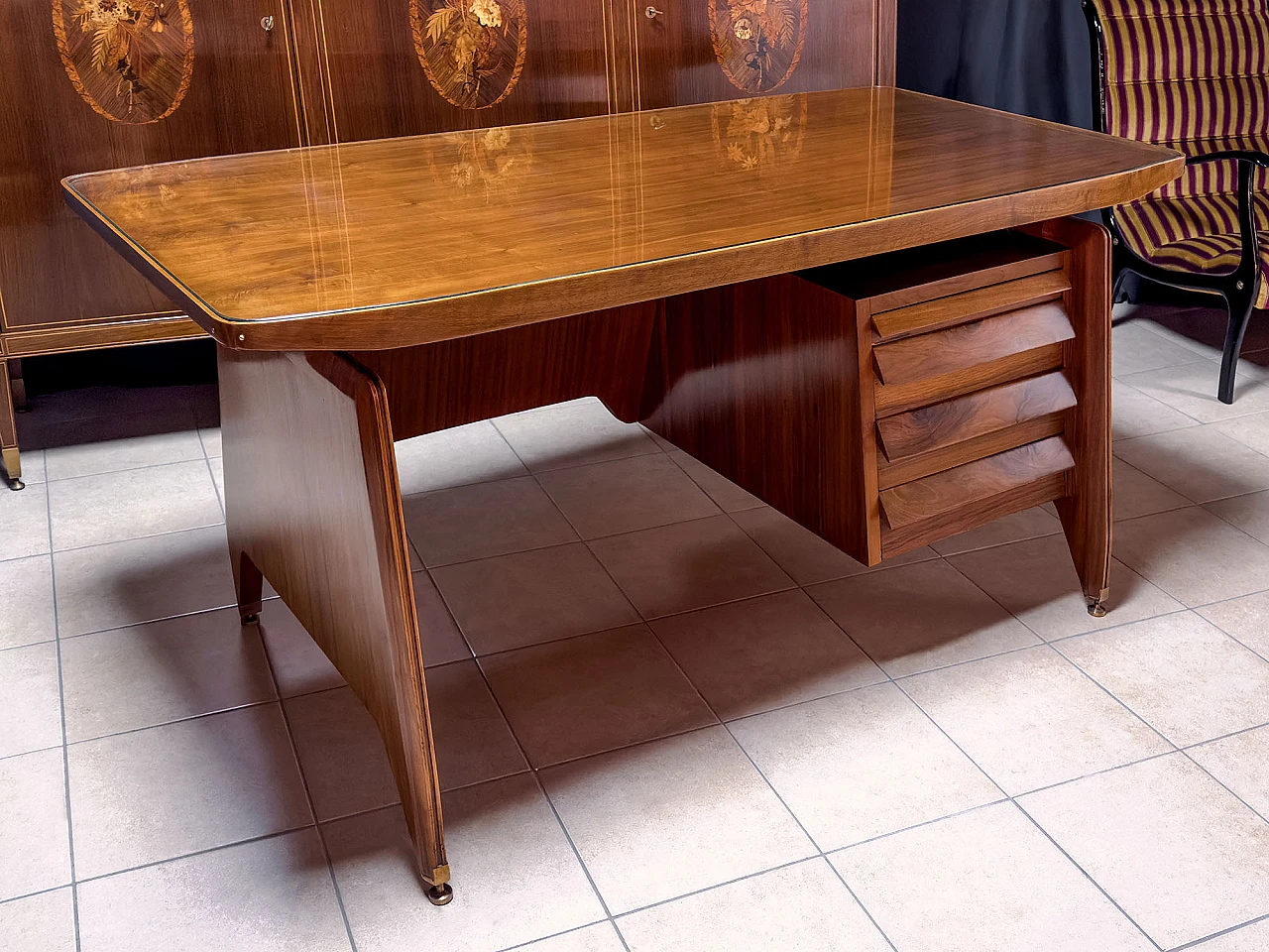 Teak and glass desk by Vittorio Dassi, 1950s 12