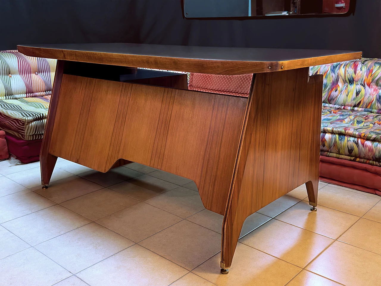 Teak and glass desk by Vittorio Dassi, 1950s 18