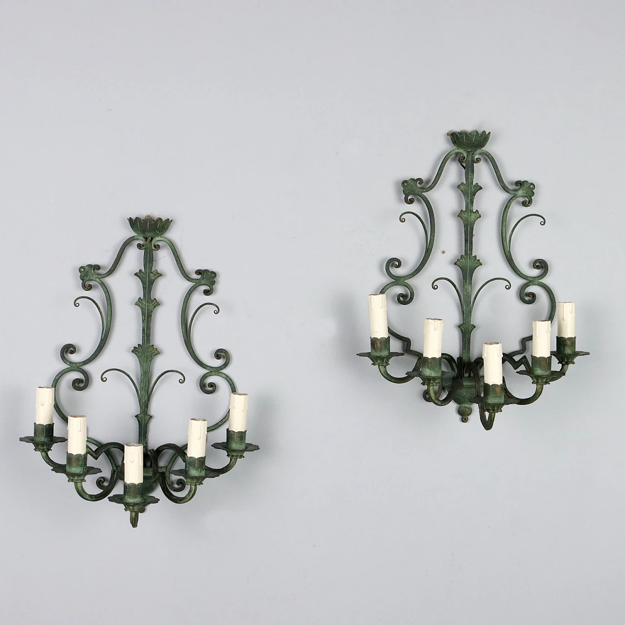 Pair of 5-light wall sconces in painted wrought iron 1