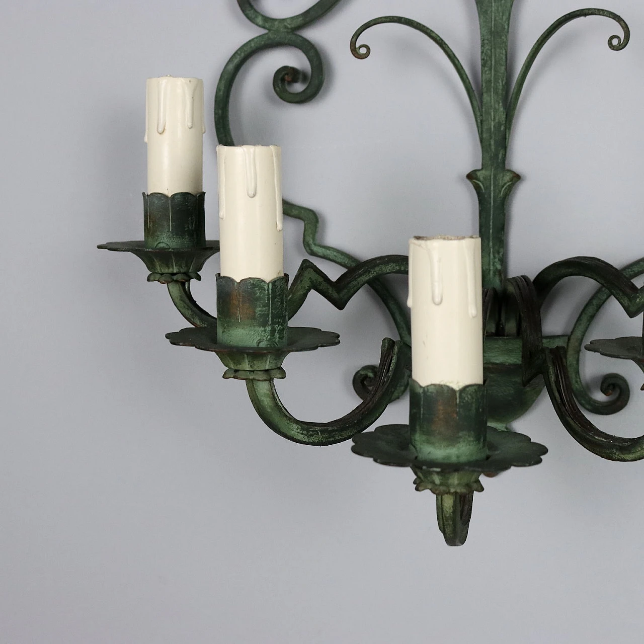 Pair of 5-light wall sconces in painted wrought iron 4