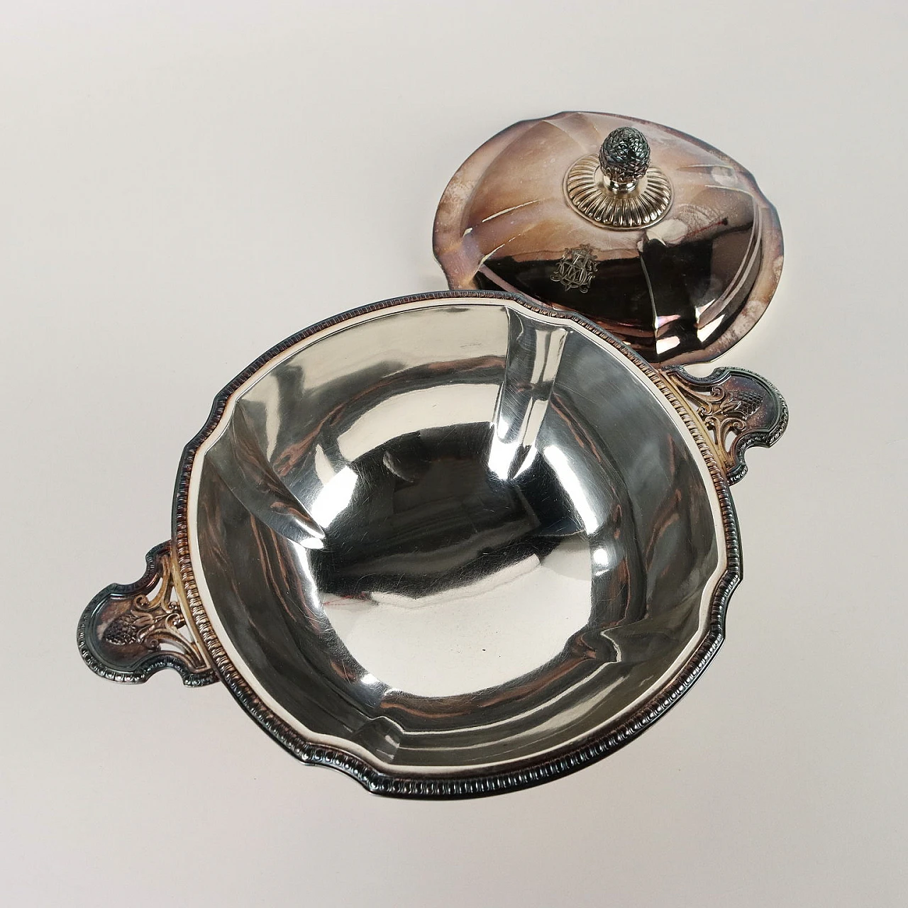 Silver-plated metal legume bowl with pinecone grip by Christofle 3