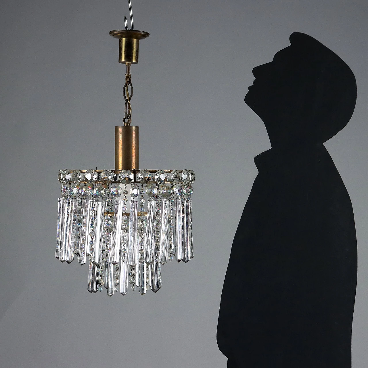 Pair of chandeliers with crystal pendants and glass beads 2