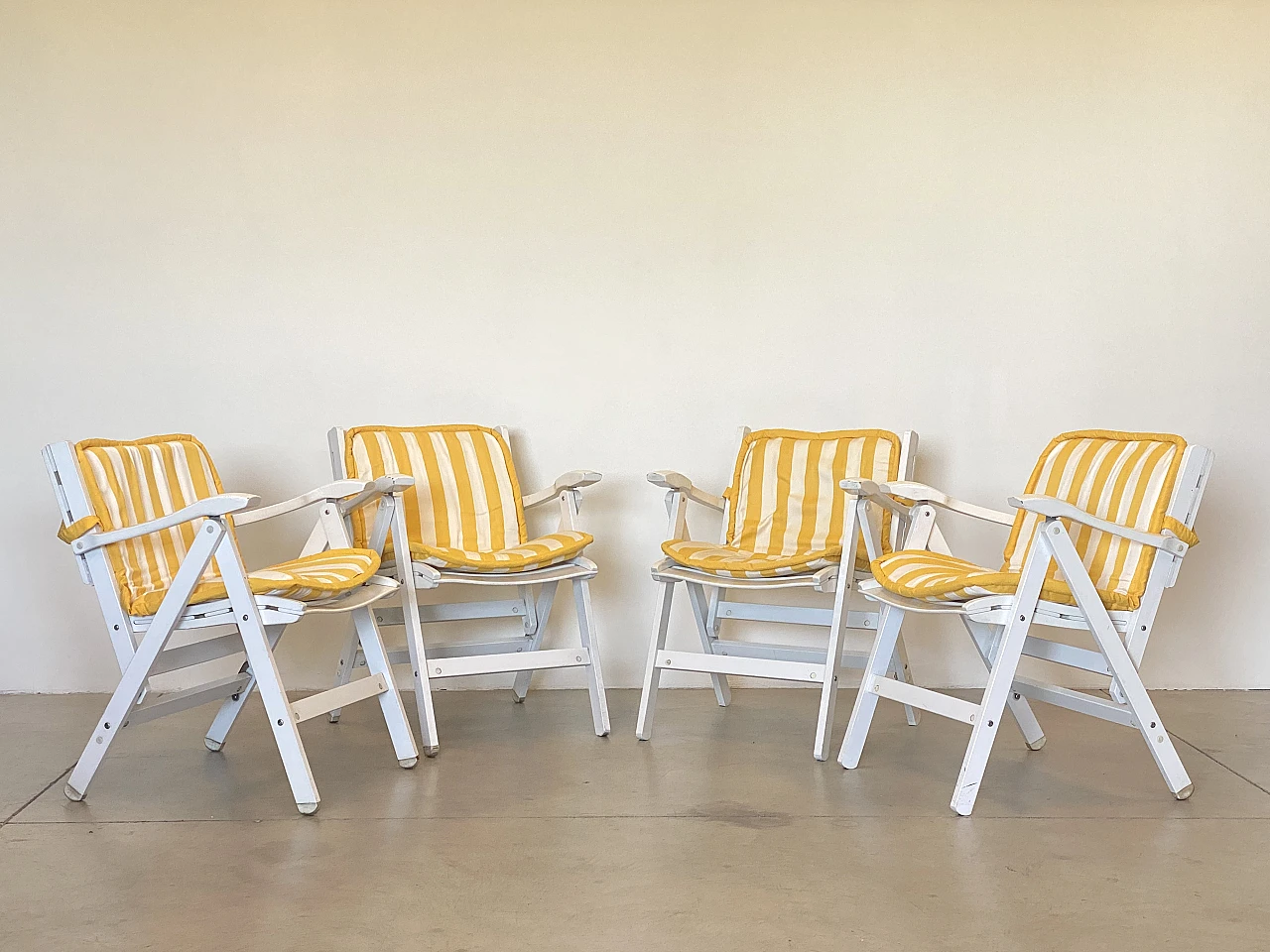 4 Poltroncine pieghevoli di Reguitti, anni '80 1