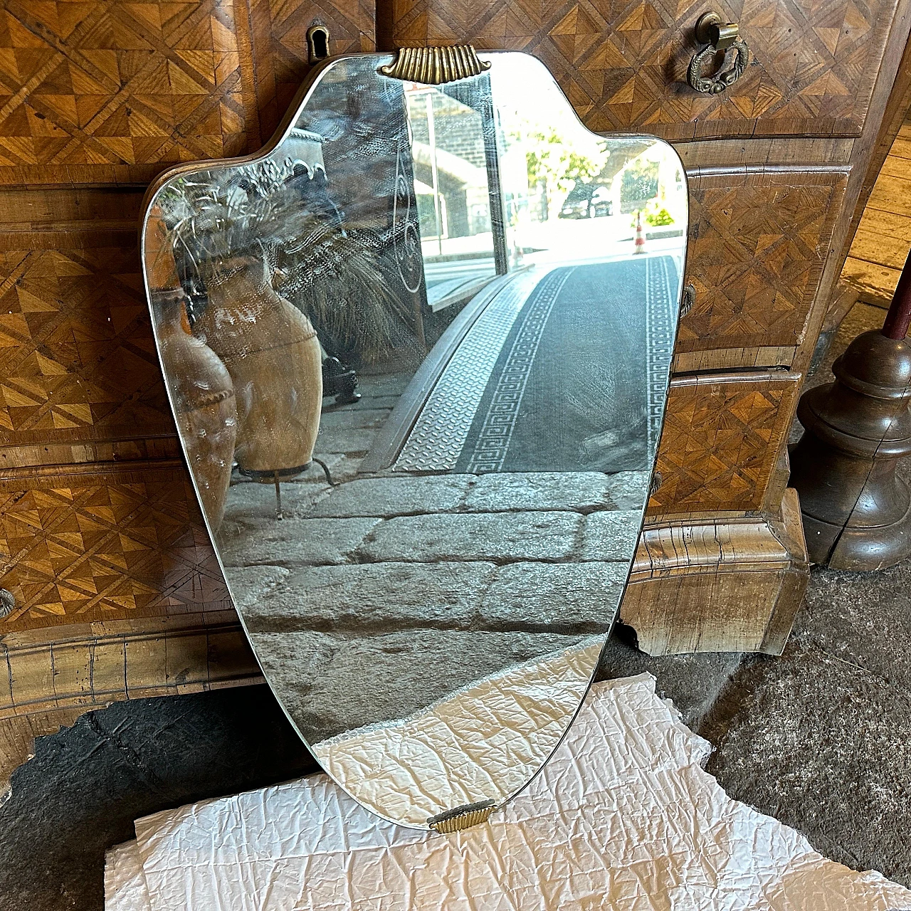 Brass wall mirror in the style of Gio Ponti, 1950s 5