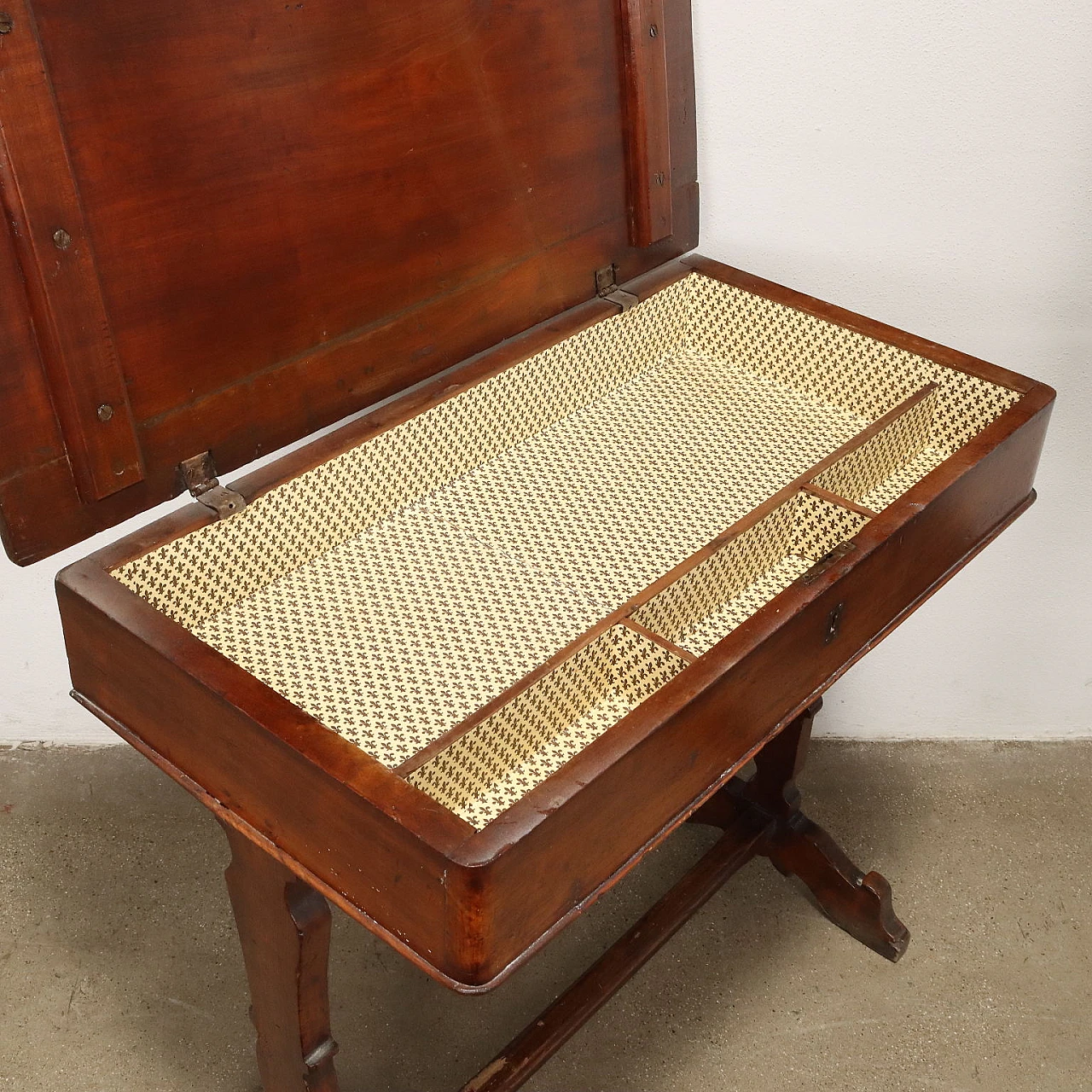 Pair of cherrywood working tables with opening tops, 19th century 6