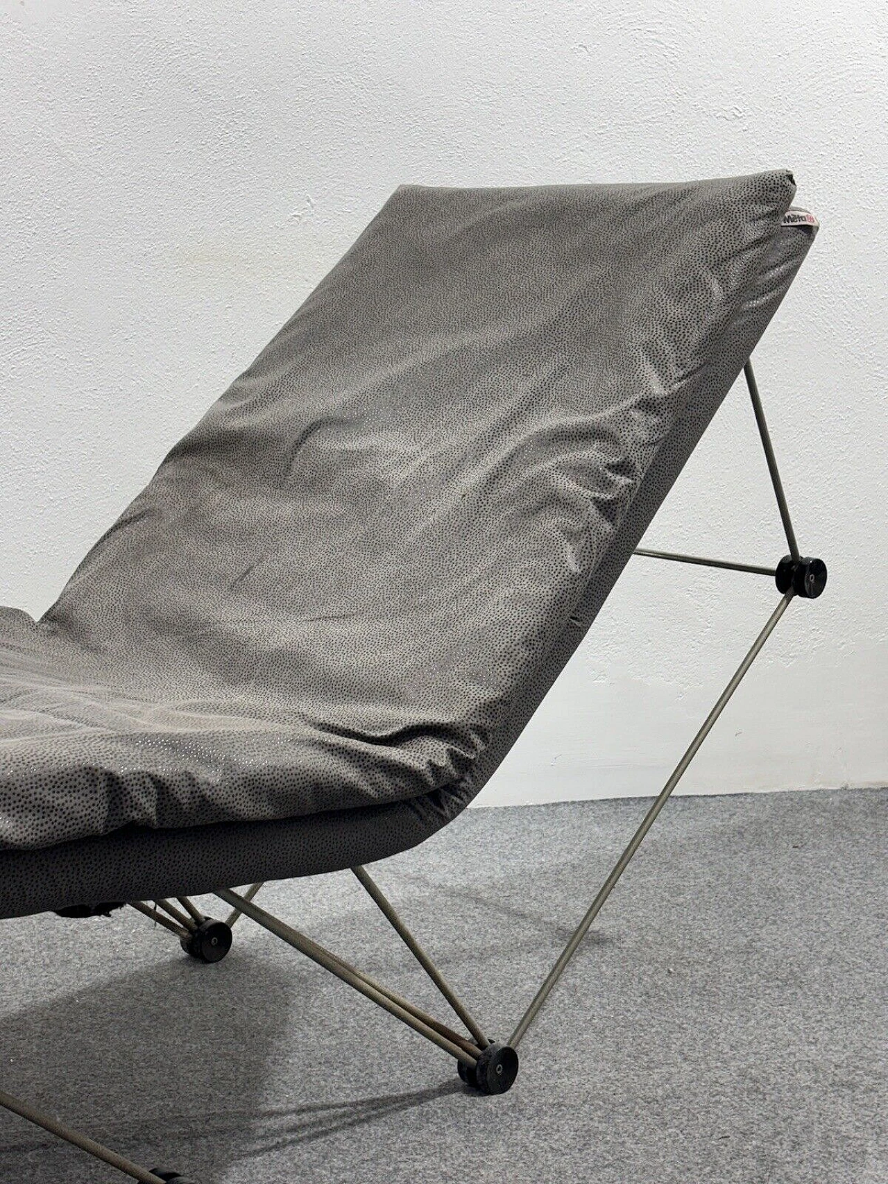 Metal and polka dot fabric reclining armchair, 1980s 18