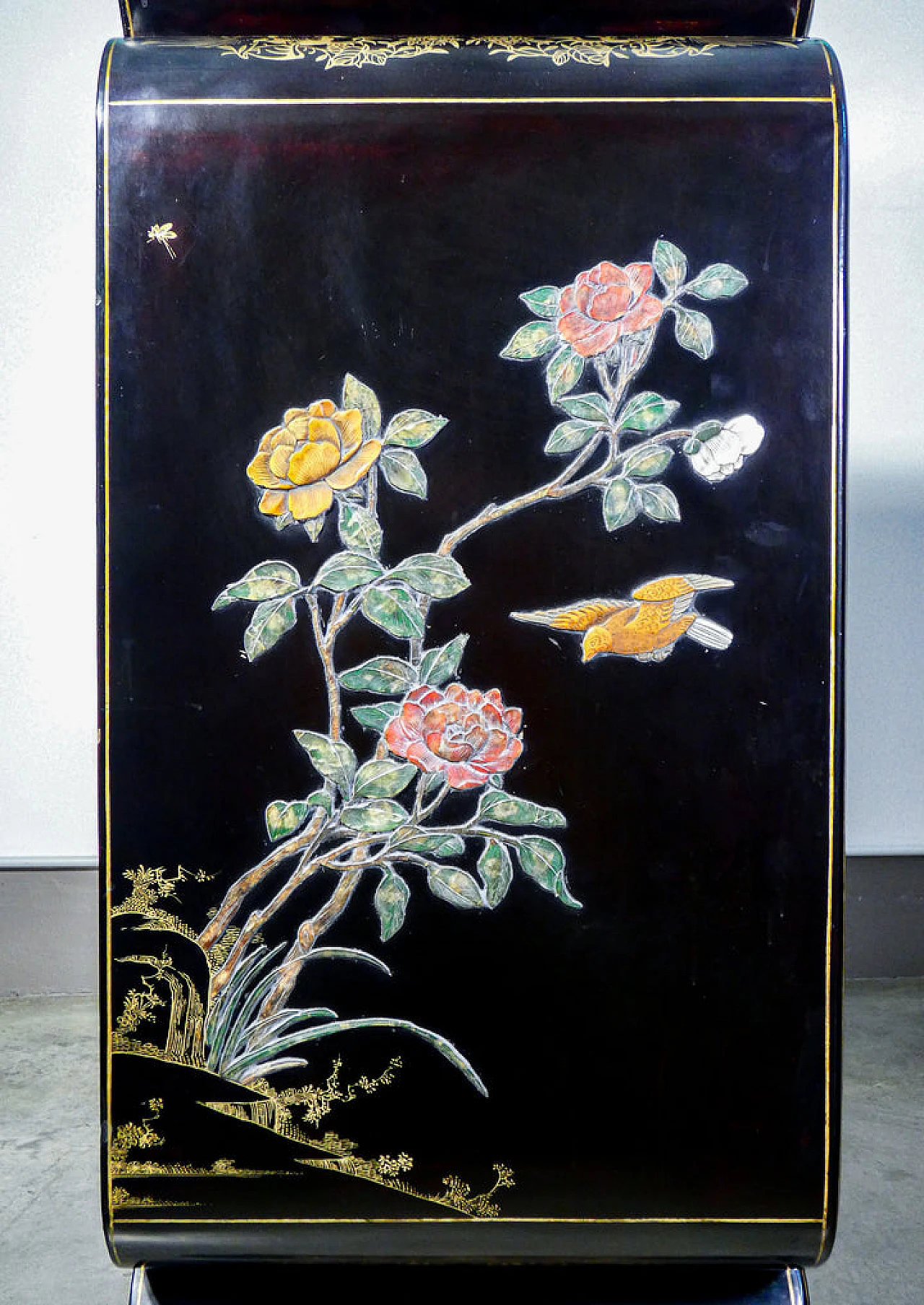 Chinese lacquered, painted and inlaid wood sideboard 16