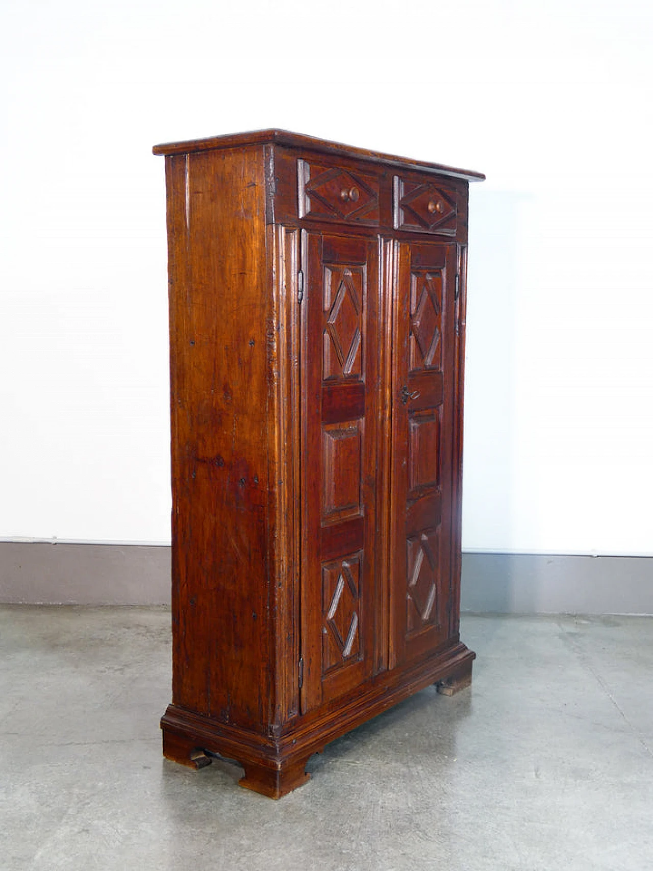 Piedmontese solid poplar wardrobe, early 19th century 7