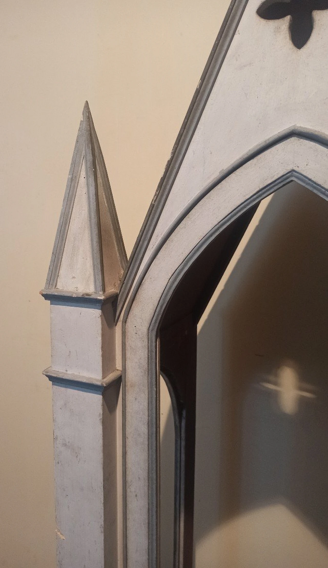 Teca confessionale a tabernacolo Neogotica in legno dipinto, '800 9