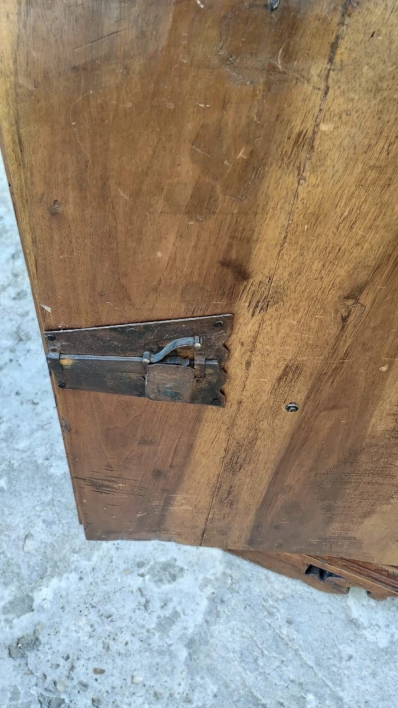 Credenza da sacrestia in massello di noce, '800 6