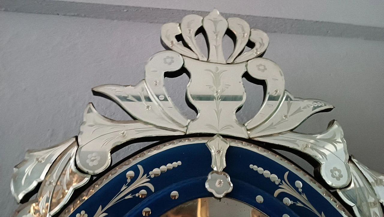 Specchio da parete ovale in vetro di Murano, anni '50 4