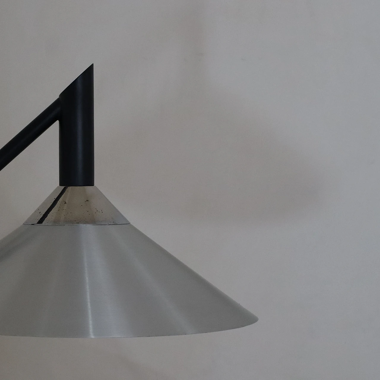 Steel table lamp with marble base in Sarfatti's style, 1970s 4