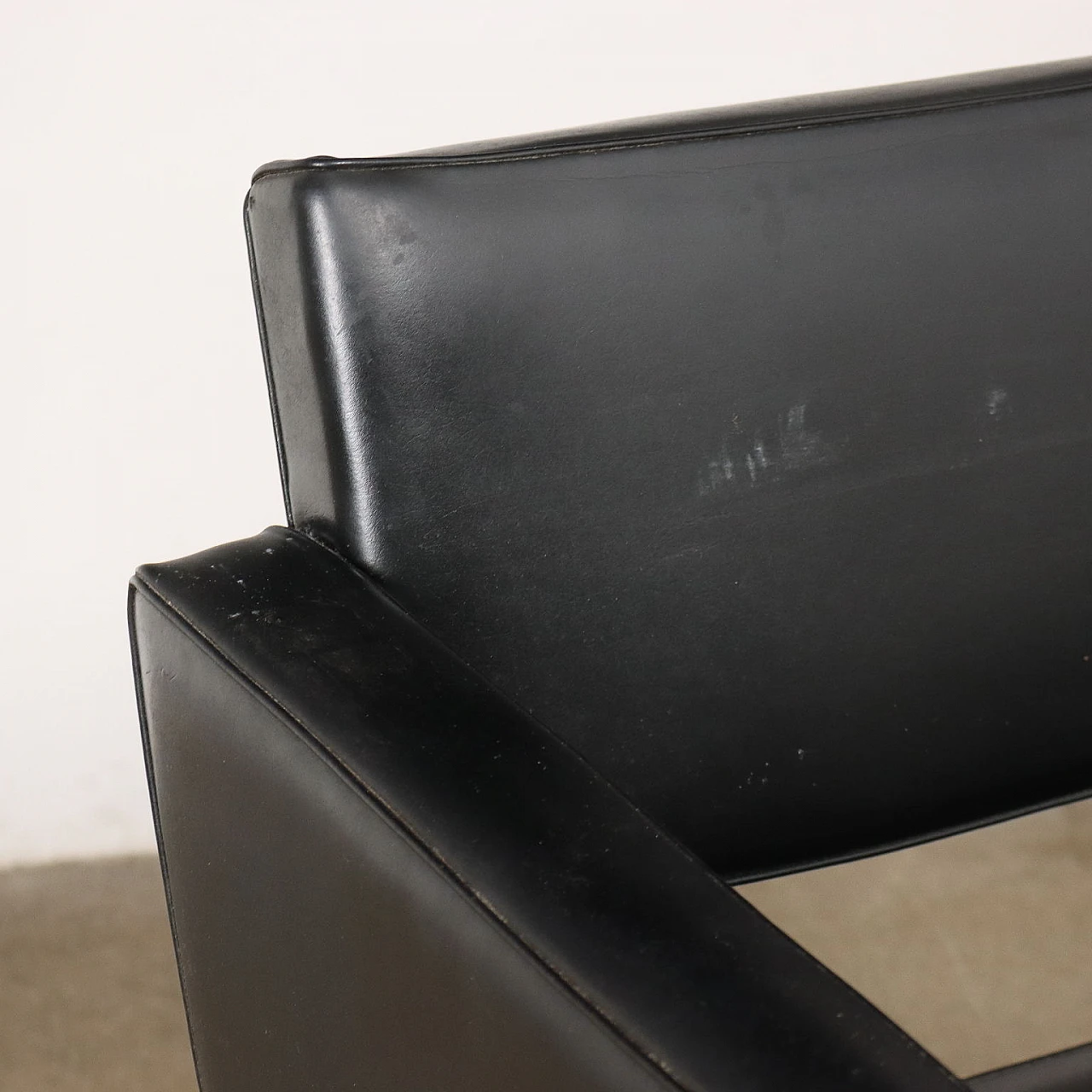 Swivel armchair in leatherette and aluminium, 1960s 4