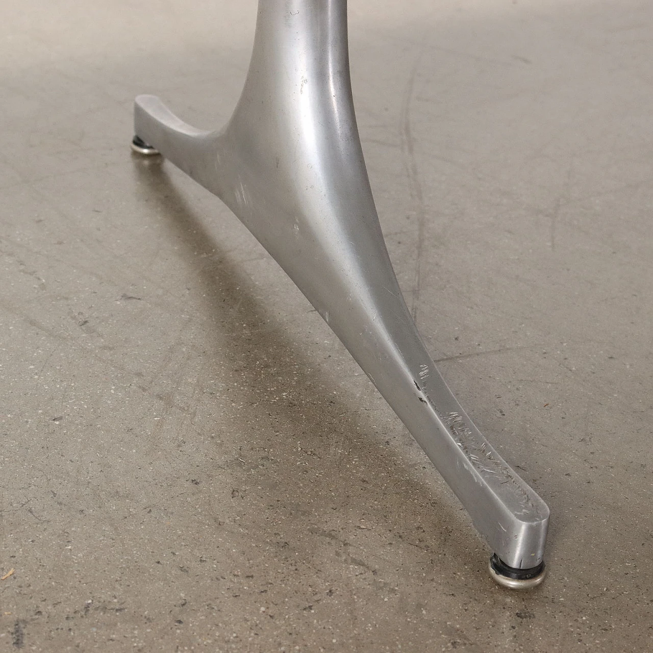 Wood and metal table by George Nelson for Herman Miller, 1960s 9