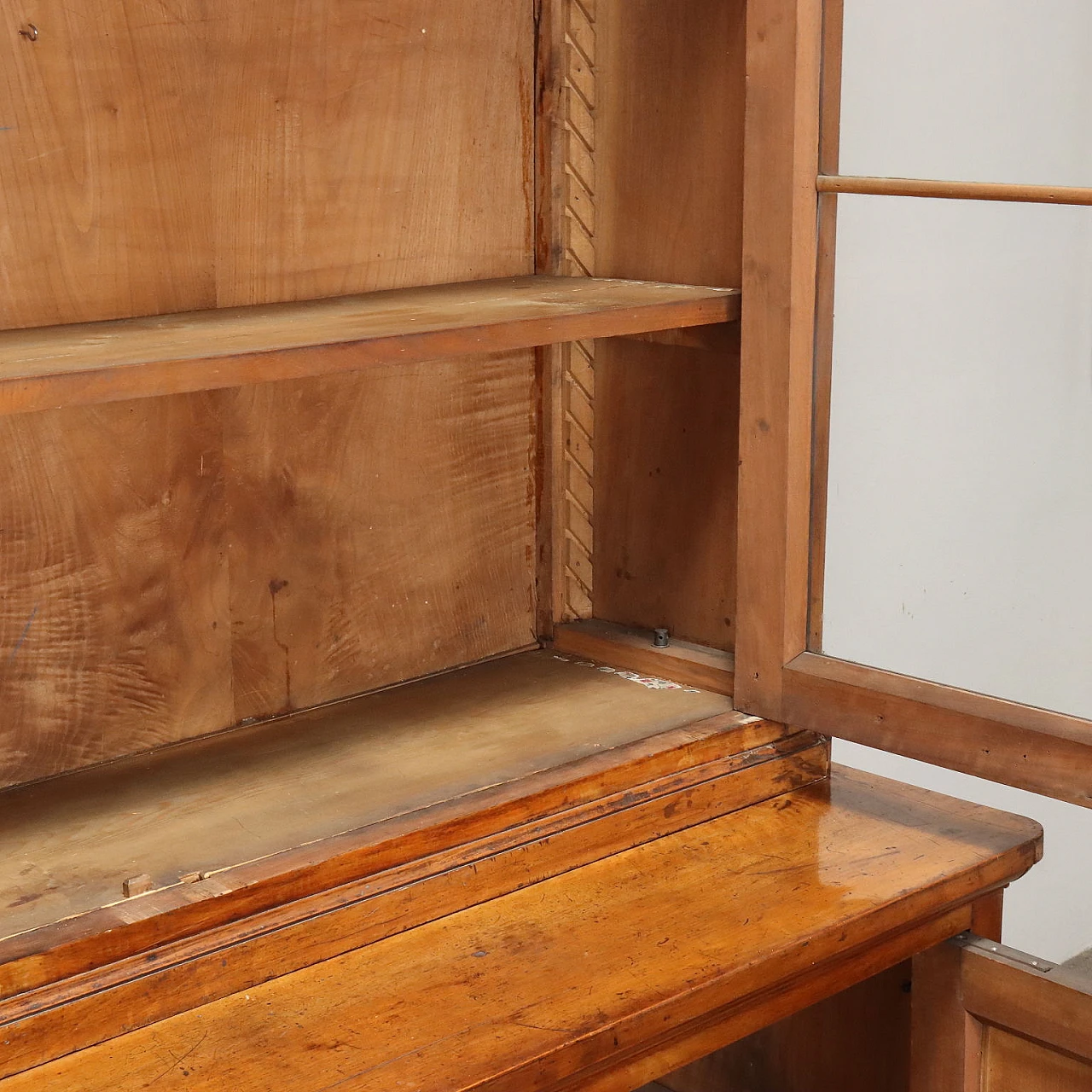 Mahogany bookcase with glass and wood doors, 19th century 8