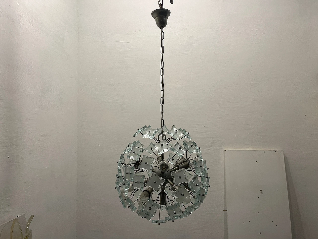 Sputnik glass chandelier by Fontana Arte, 1968. 6