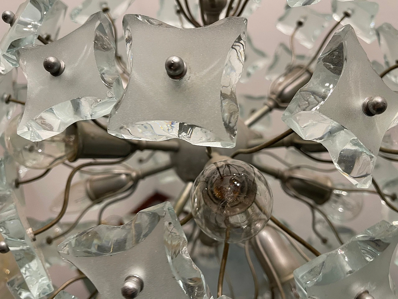 Sputnik glass chandelier by Fontana Arte, 1968. 8