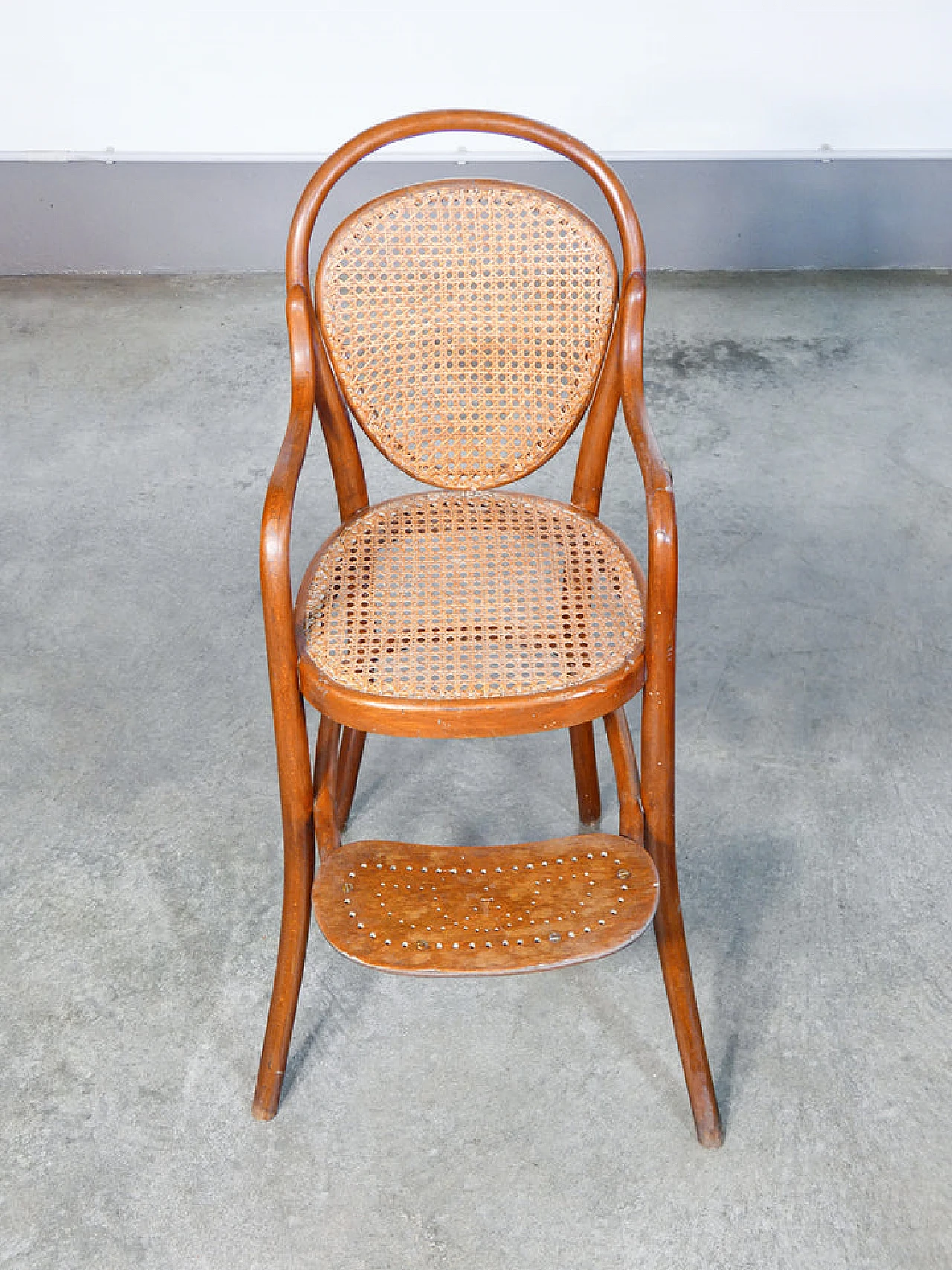 Bent beech and Vienna straw high chair by Thonet, 19th century 5