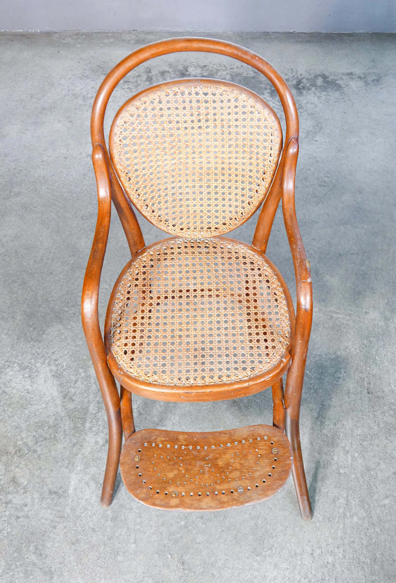 Bent beech and Vienna straw high chair by Thonet, 19th century 6