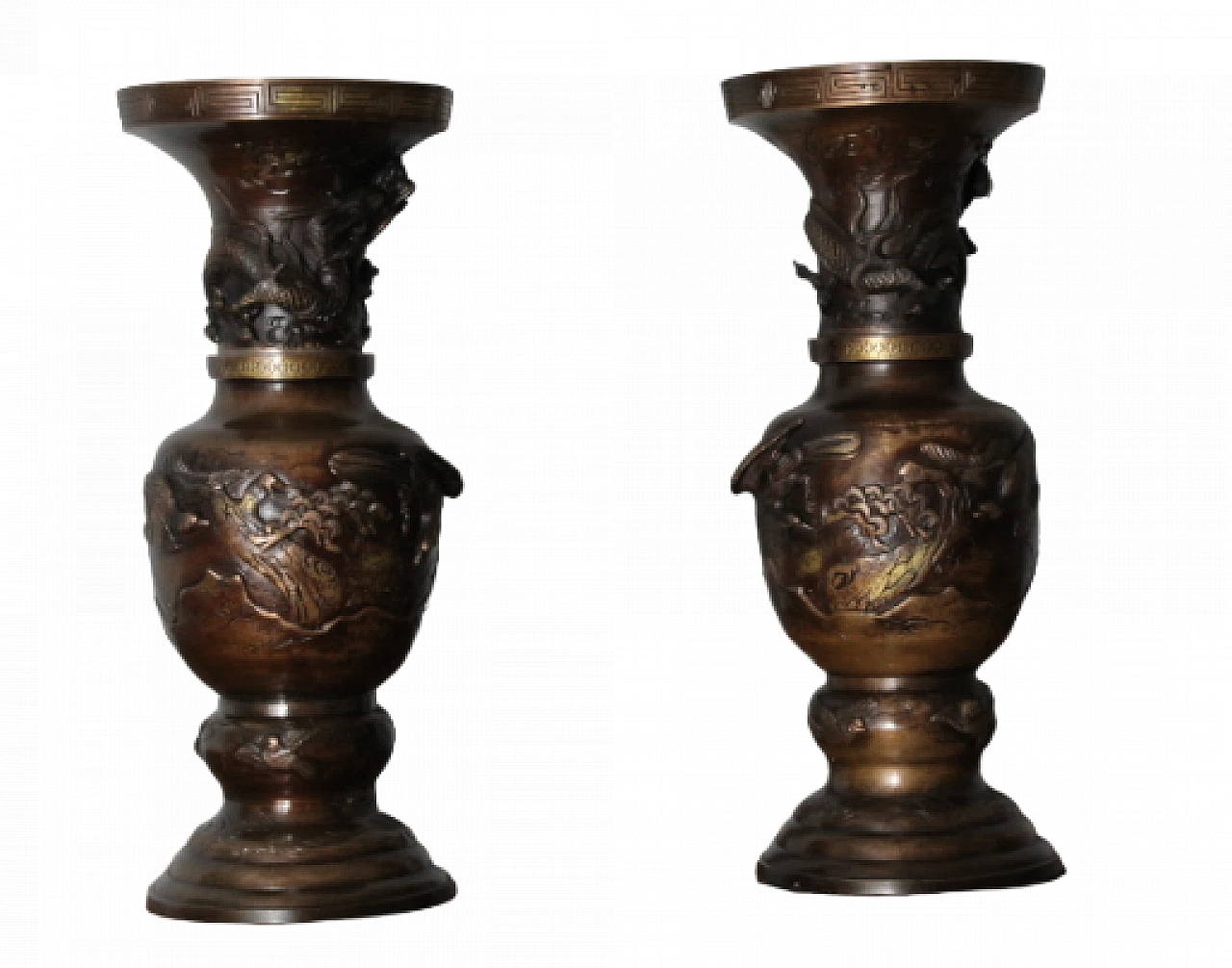 Pair of Japanese bronze vases, late 19th century 18