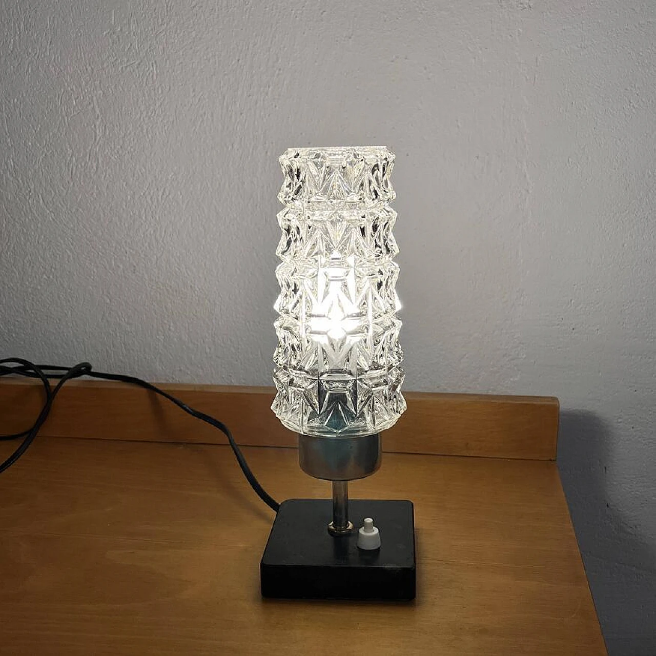 Bedside lamp with marble base, 1960s 13