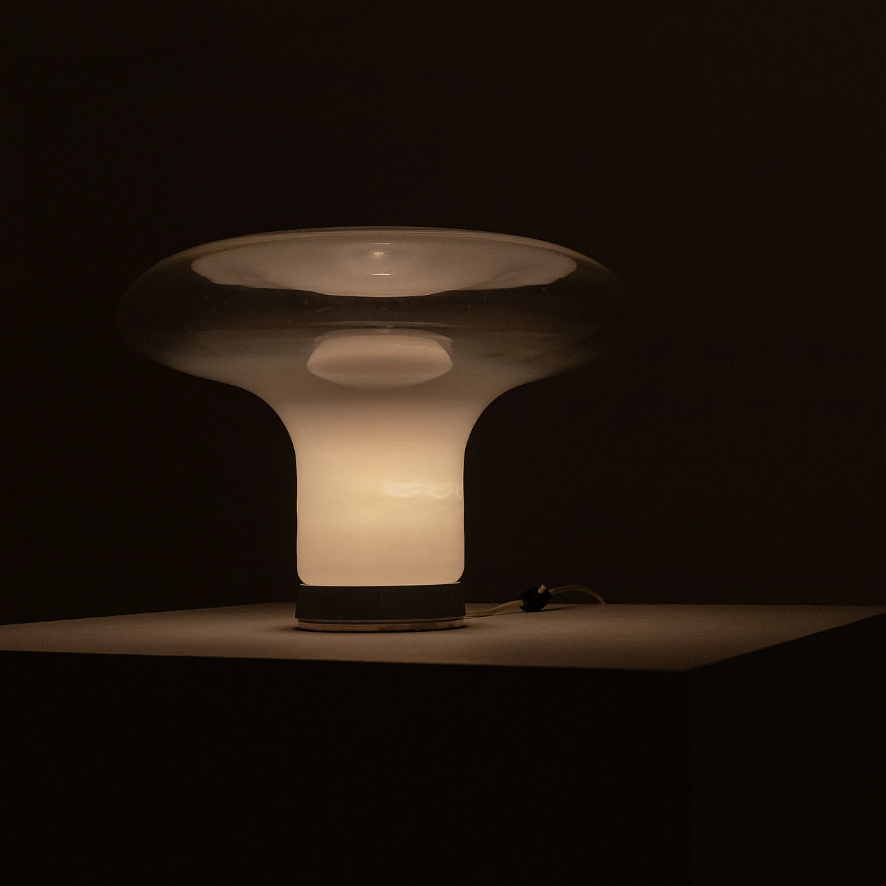 Lesbo table lamp by A. Mangiarotti for Artemide, 1960s 18