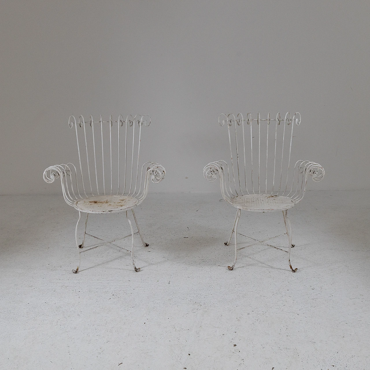 Pair of white varnished iron armchairs, 1950s 1
