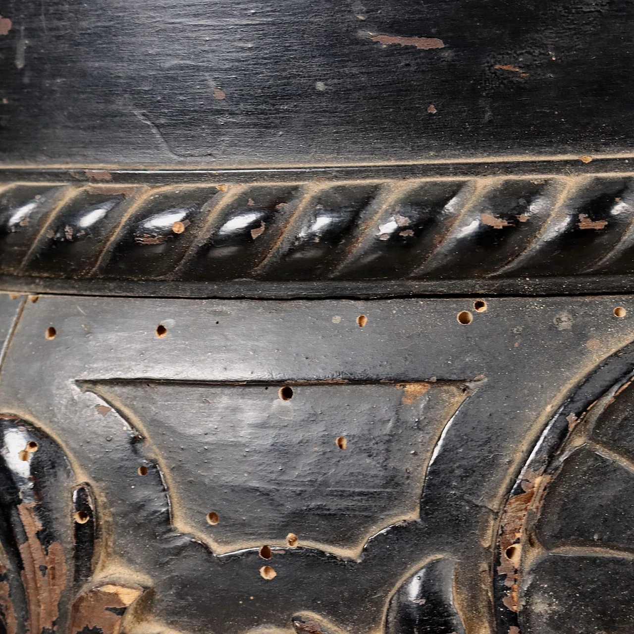 Coppia di Portavasi in legno intagliati con motivi fogliacei, '800 6