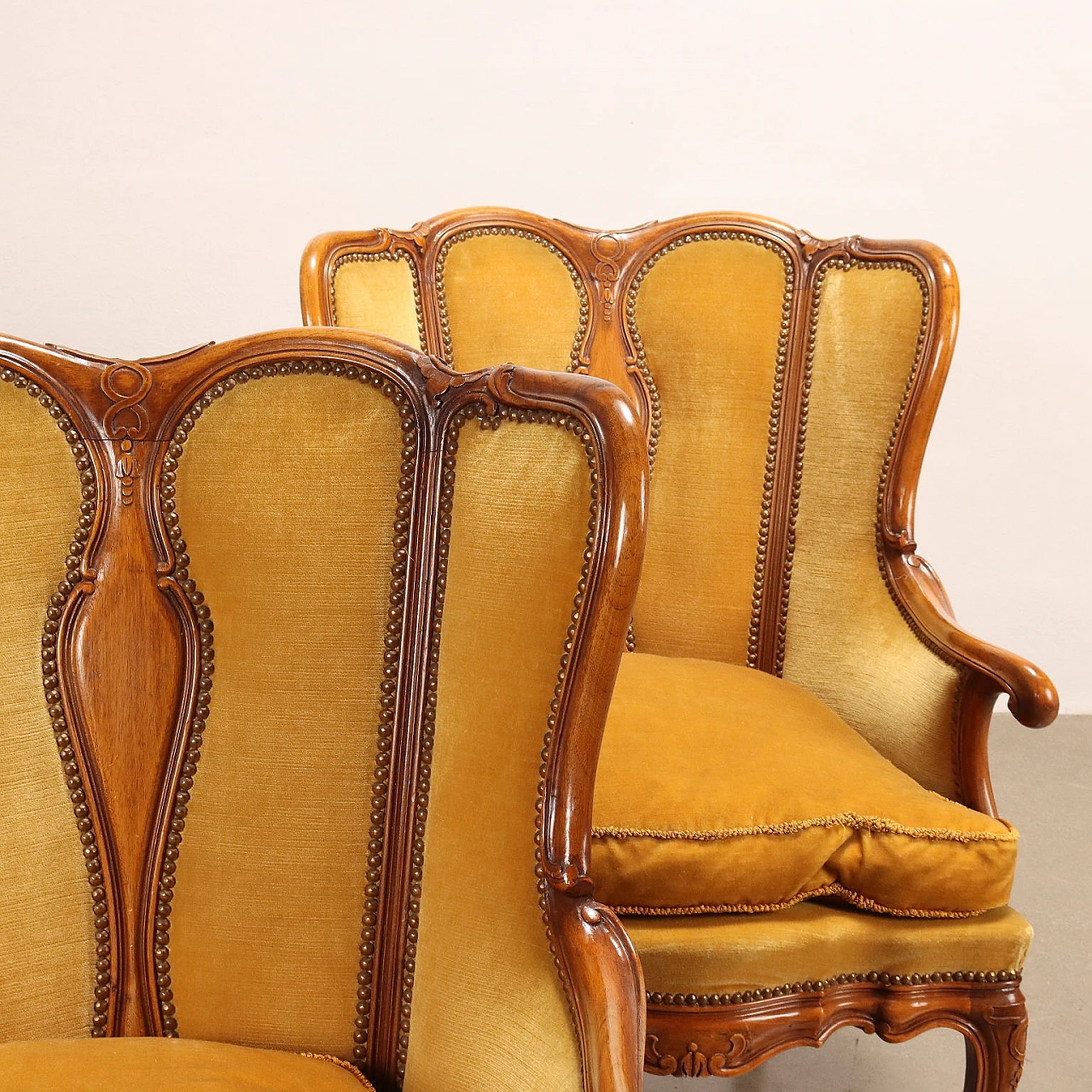 Pair of Barocchetto style walnut bergère armchairs 3