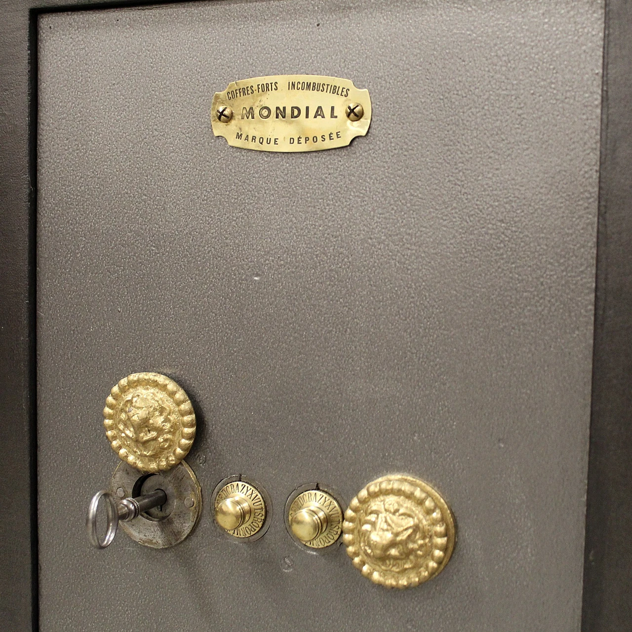 Iron safe, late 19th century 3