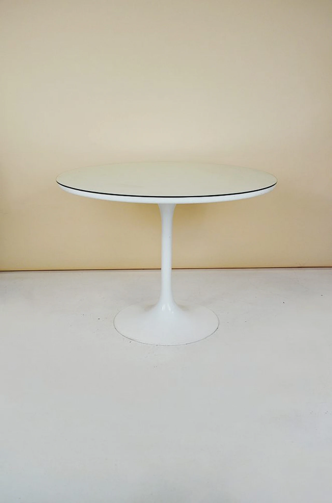 Tulip table by Maurice Burke for Arkana, 1960s 4