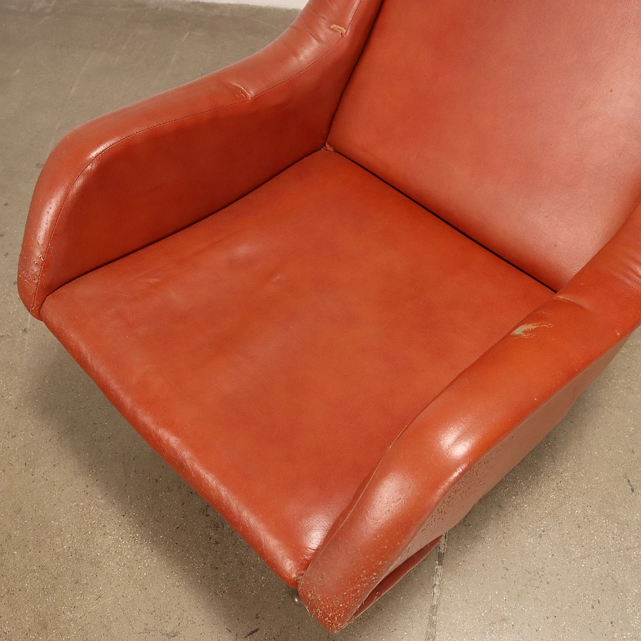 Poltrona in similpelle, anni '60 7