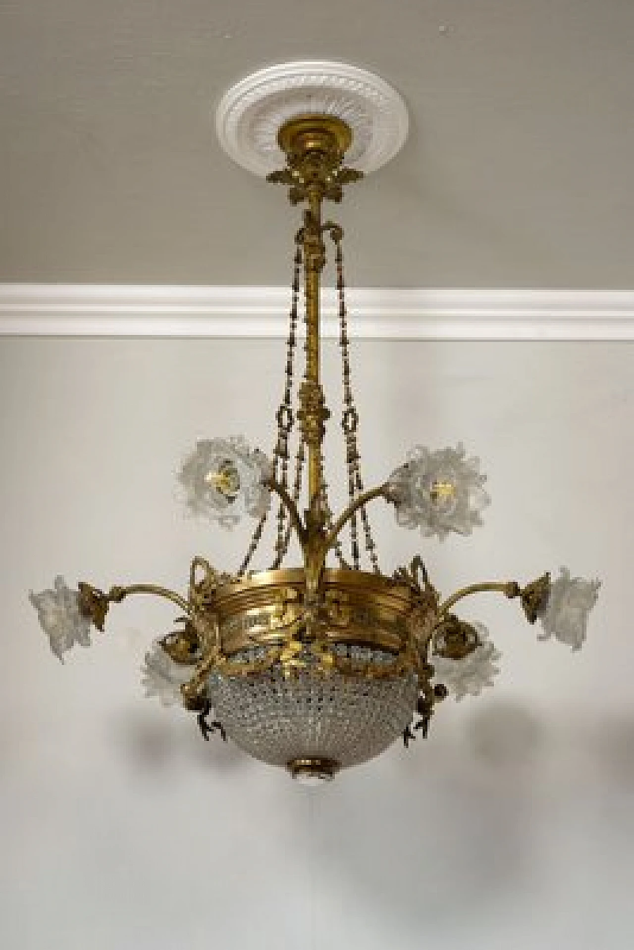Nine-light Art Nouveau brass and crystal chandelier, 1920s 1