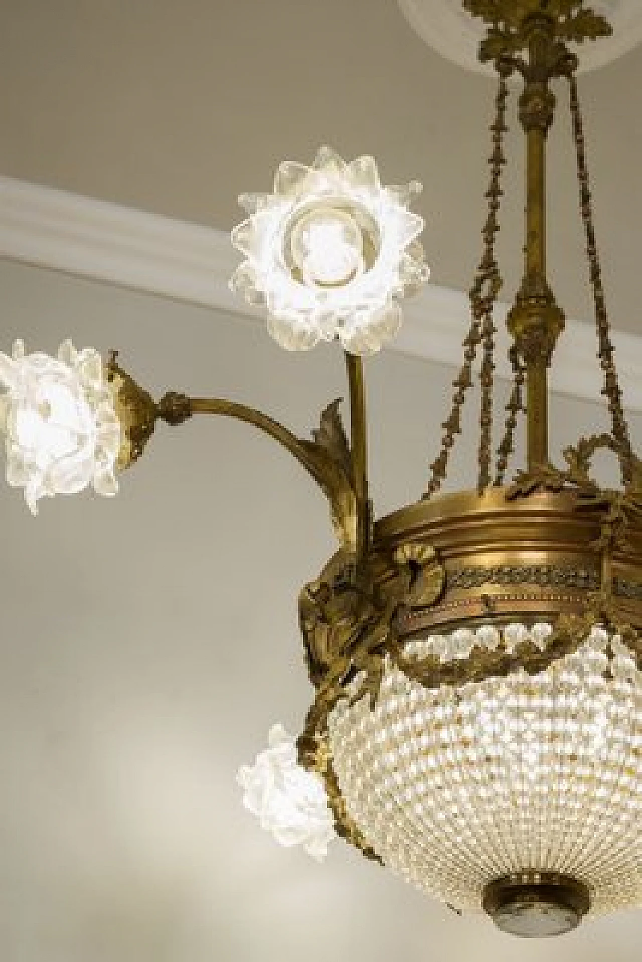 Nine-light Art Nouveau brass and crystal chandelier, 1920s 7