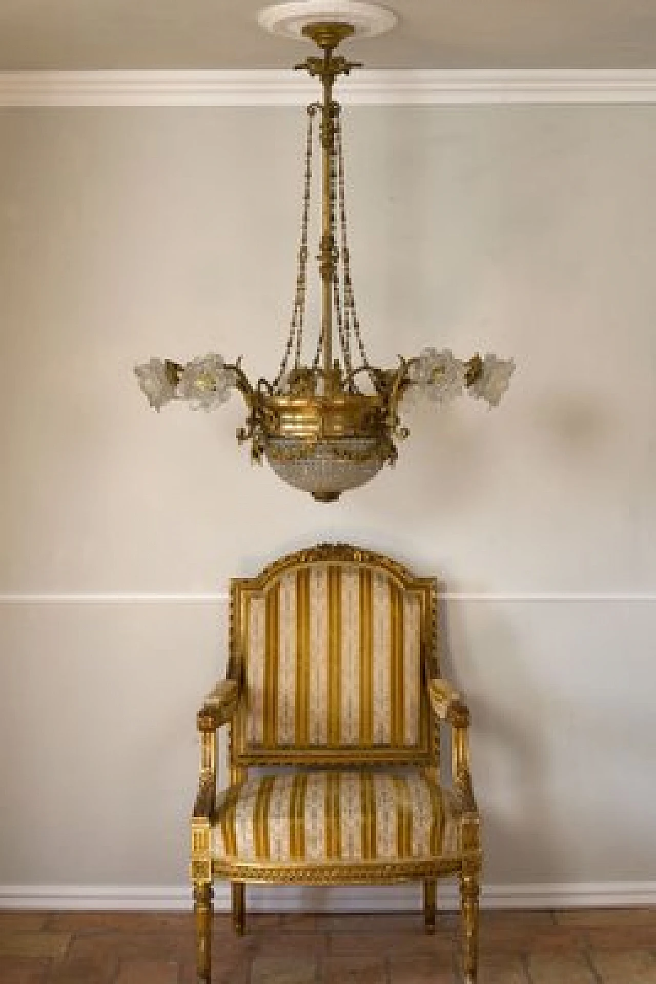 Nine-light Art Nouveau brass and crystal chandelier, 1920s 14